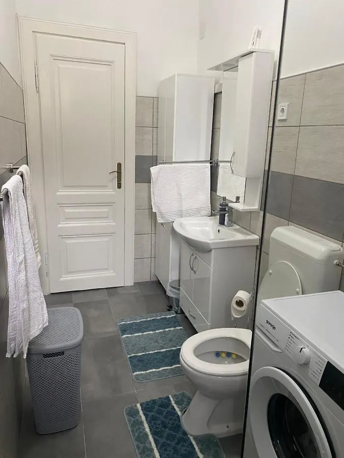 Apartman Andela Pula Centar 0*,  Croatia