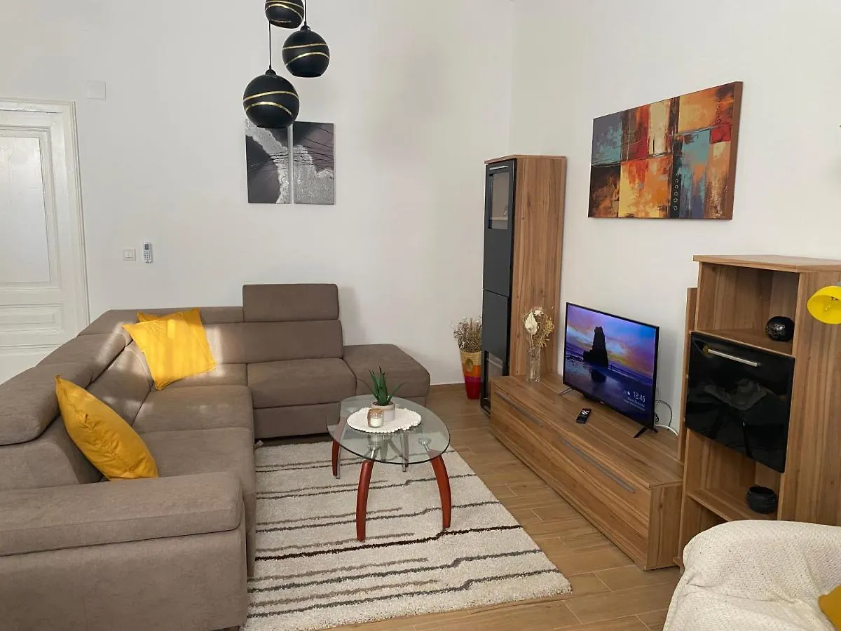 Apartman Andela Pula Centar Kroatien